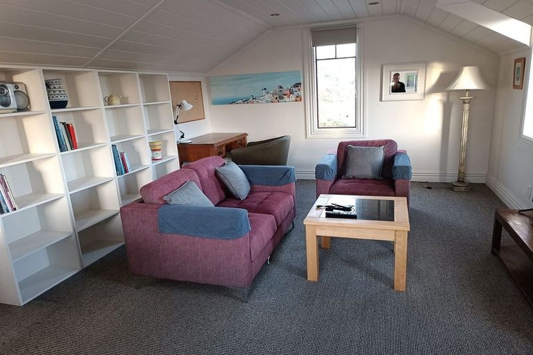 Photo of property in 16 Milford Avenue, Calton Hill, Dunedin, 9012