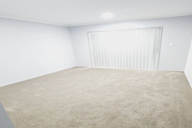 Photo of property in 6 Ambedkar Way, Pukekohe, 2120