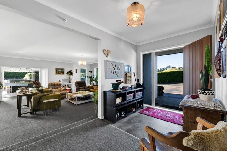 Photo of property in 51 Wilson Road, Urenui, 4375