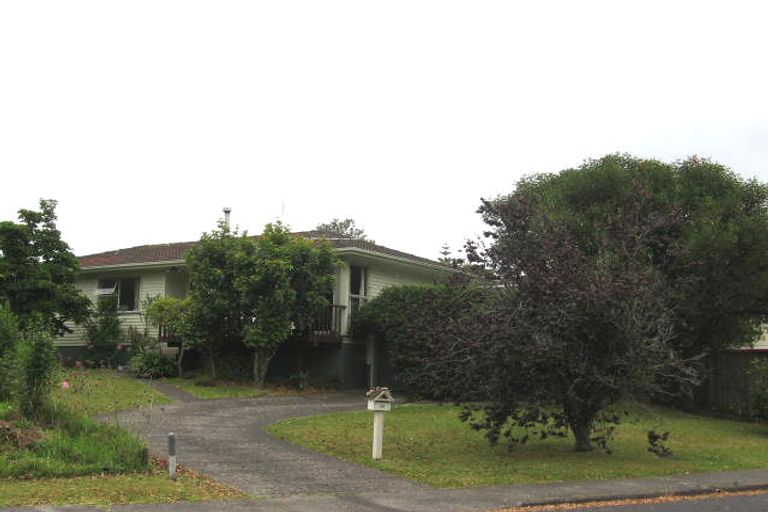 Photo of property in 30 Flaxdale Street, Birkdale, Auckland, 0626