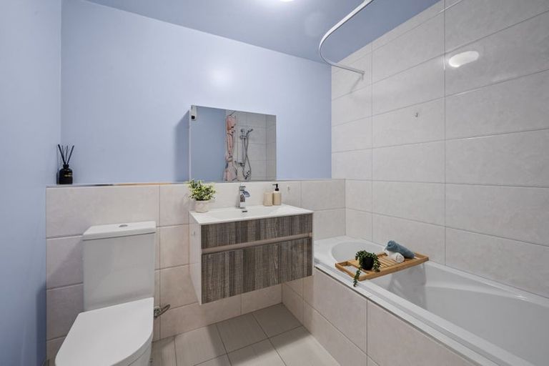 Photo of property in 6/337 Armagh Street, Linwood, Christchurch, 8011