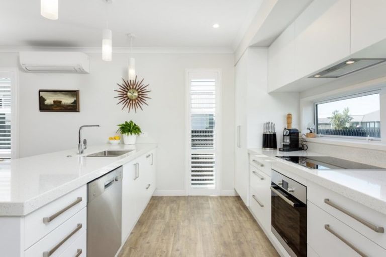Photo of property in 126 Coast Boulevard, Papamoa Beach, Papamoa, 3118