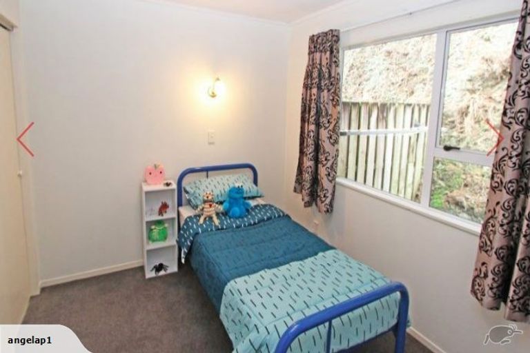 Photo of property in 17b Postgate Drive, Whitby, Porirua, 5024