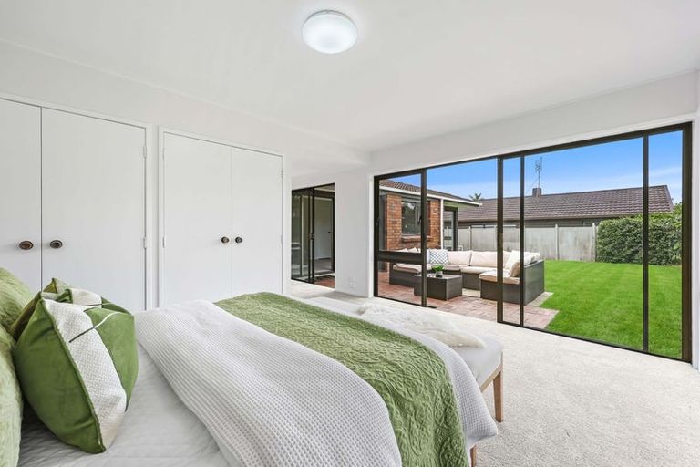 Photo of property in 178 Prince Regent Drive, Farm Cove, Auckland, 2012