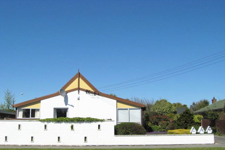 Photo of property in 321 Wairakei Road, Burnside, Christchurch, 8053