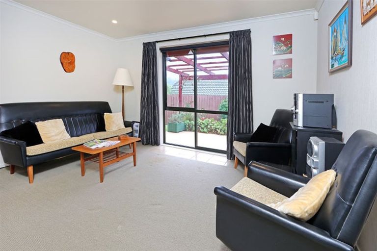 Photo of property in 7 Brookwood Drive, Henderson, Auckland, 0612