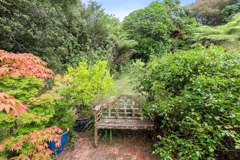 Photo of property in 41 Gardiner Grove, Wainuiomata, Lower Hutt, 5014