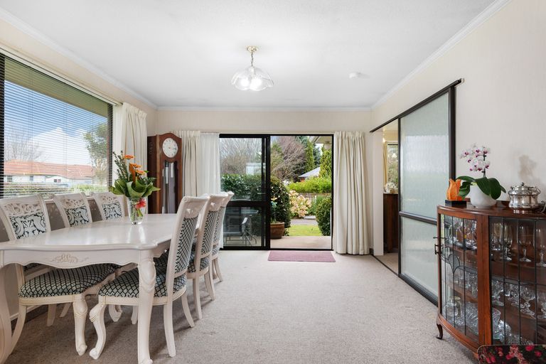 Photo of property in 53 Bush Road, Mosgiel, 9024