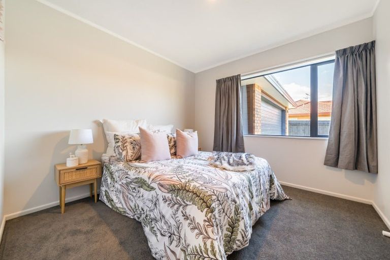 Photo of property in 6a Louis Street, Trentham, Upper Hutt, 5018