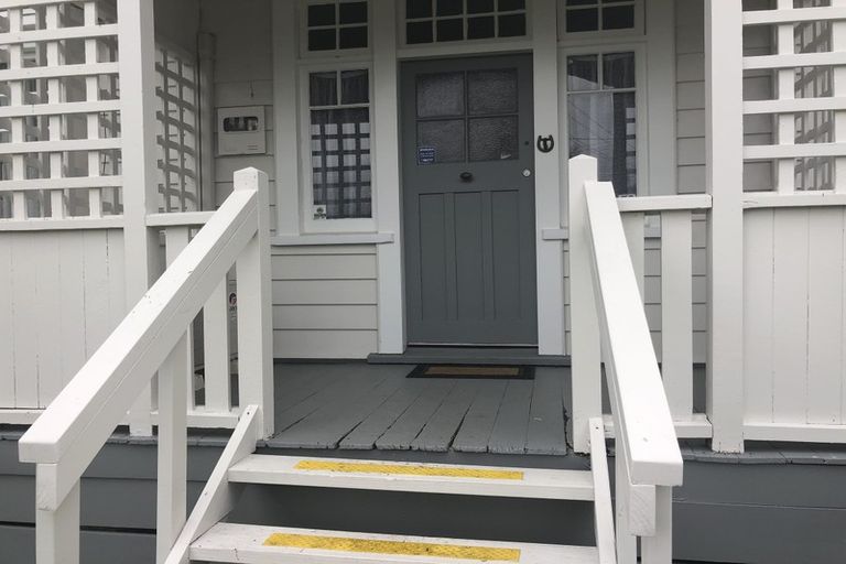 Photo of property in 56 Old Wairoa Road, Papakura, 2110