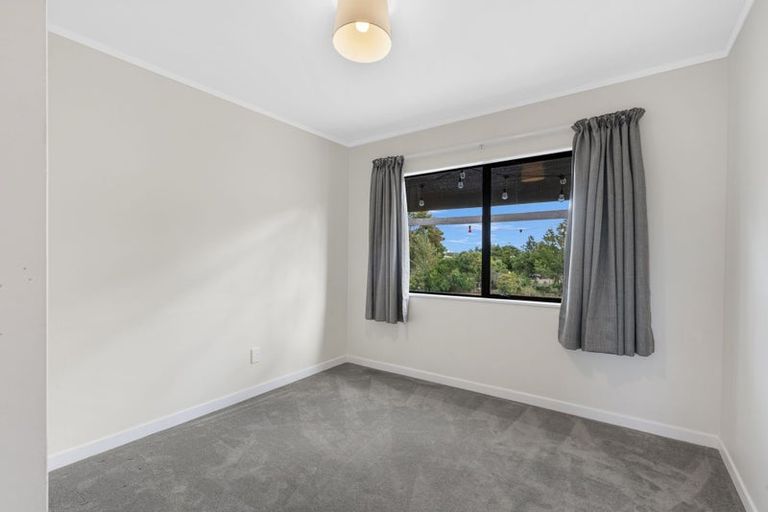 Photo of property in 11c Hyland Place, Waiuku, 2681