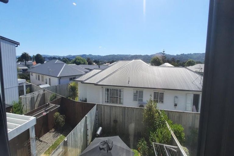 Photo of property in 14 Kauamo Close, Waiwhetu, Lower Hutt, 5010