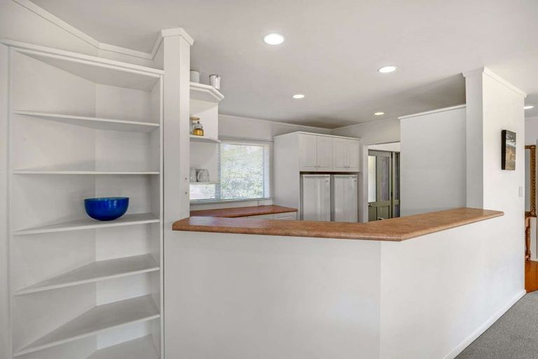 Photo of property in 1/114 The Circle, Manly, Whangaparaoa, 0930
