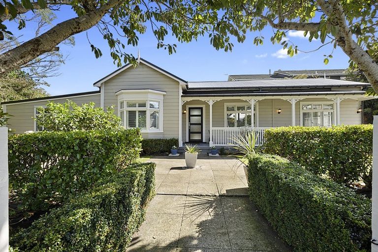 Photo of property in 12 Rossiter Crescent, Lynmouth, New Plymouth, 4310