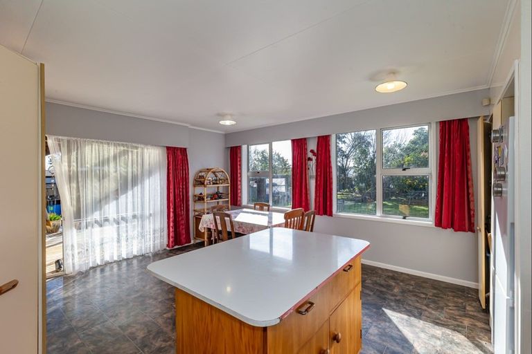 Photo of property in 39 Liverpool Street, Levin, 5510