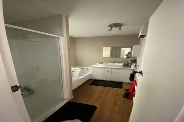 Photo of property in 505a Ilam Road, Bryndwr, Christchurch, 8052