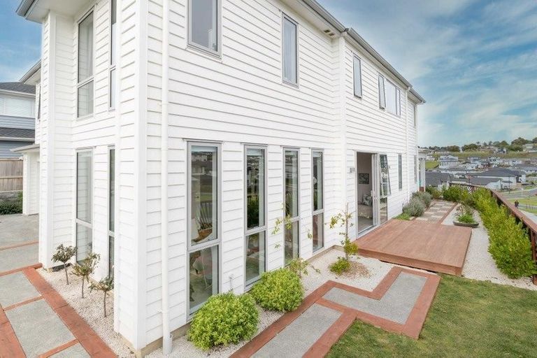Photo of property in 62 Ormonde Drive, Silverdale, 0932