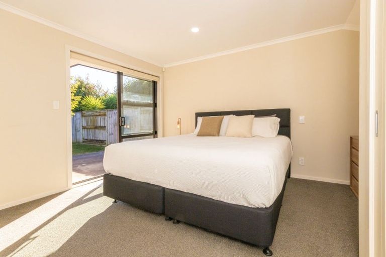 Photo of property in 36 Karina Terrace, Roslyn, Palmerston North, 4414