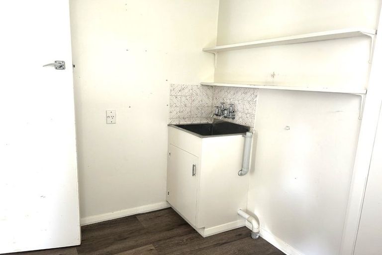 Photo of property in 30 Kuratawhiti Street, Greytown, 5712