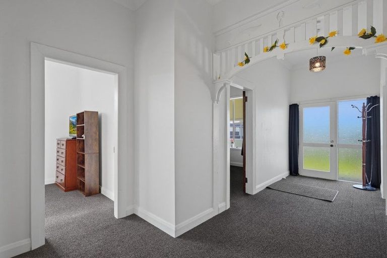 Photo of property in 21 Taruna Place, Havelock North, 4130