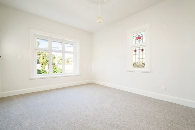 Photo of property in 215 Olliviers Road, Linwood, Christchurch, 8011