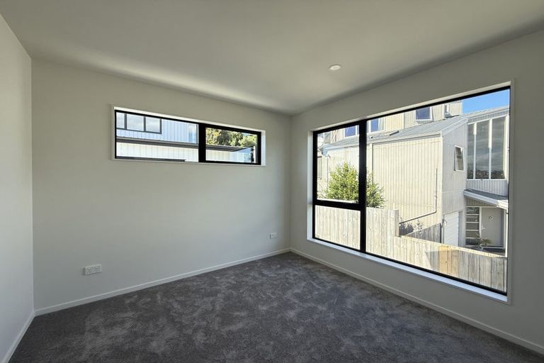 Photo of property in 33c Garadice Road, Rothesay Bay, Auckland, 0630