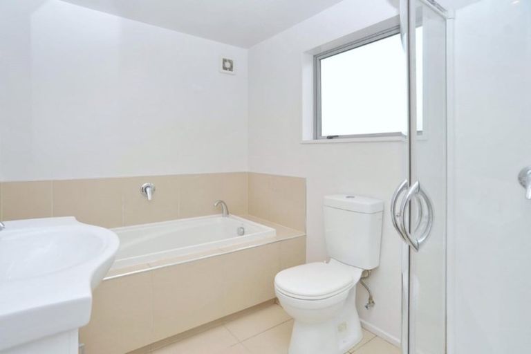 Photo of property in 94b Picton Avenue, Riccarton, Christchurch, 8011