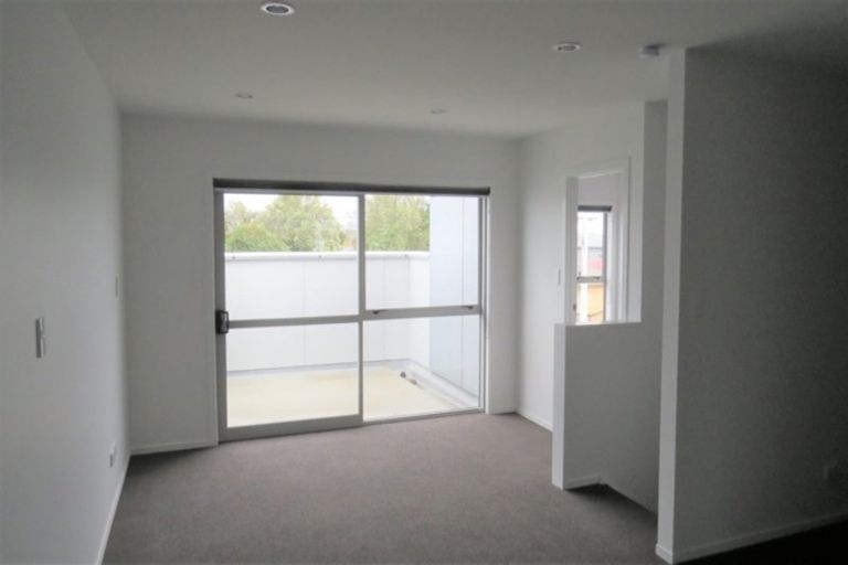 Photo of property in 100u4 Knighton Road, Hillcrest, Hamilton, 3216