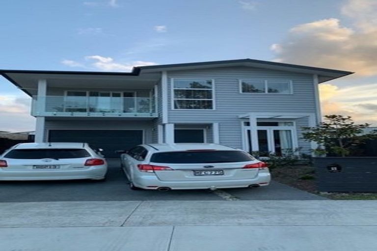 Photo of property in 5 Riroriro Road, Hobsonville, Auckland, 0616