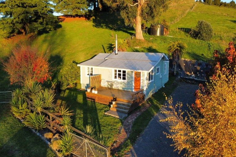 Photo of property in 22 Whakaraparapa Road, Kakahi, 3989