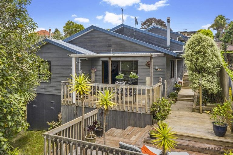 Photo of property in 3/16 Pleasant Road, Glen Eden, Auckland, 0602