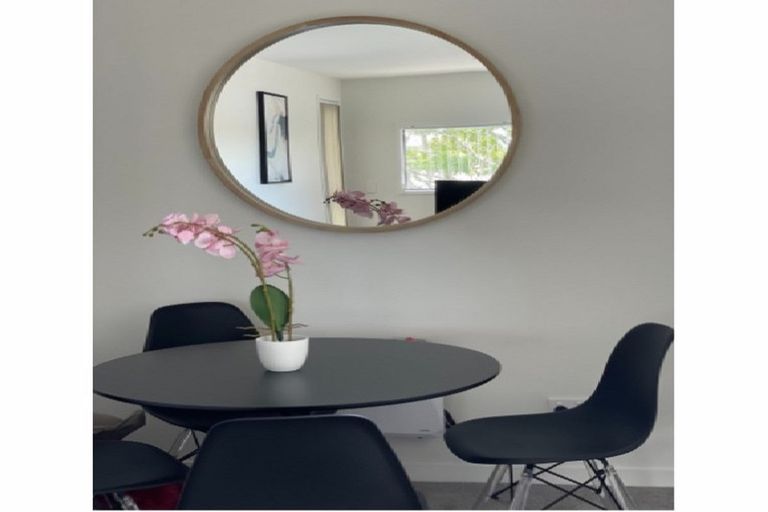 Photo of property in 206/8 Gray Avenue, Mangere East, Auckland, 2024