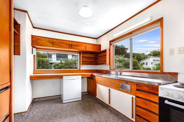 Photo of property in 7 Paua Place, Camborne, Porirua, 5026
