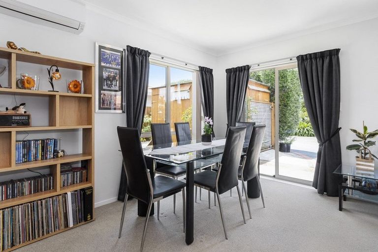 Photo of property in 20 Longstead Avenue, Papamoa Beach, Papamoa, 3118
