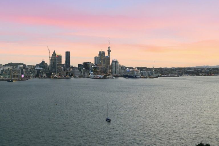 Photo of property in 58/45 Stanley Road, Stanley Point, Auckland, 0624