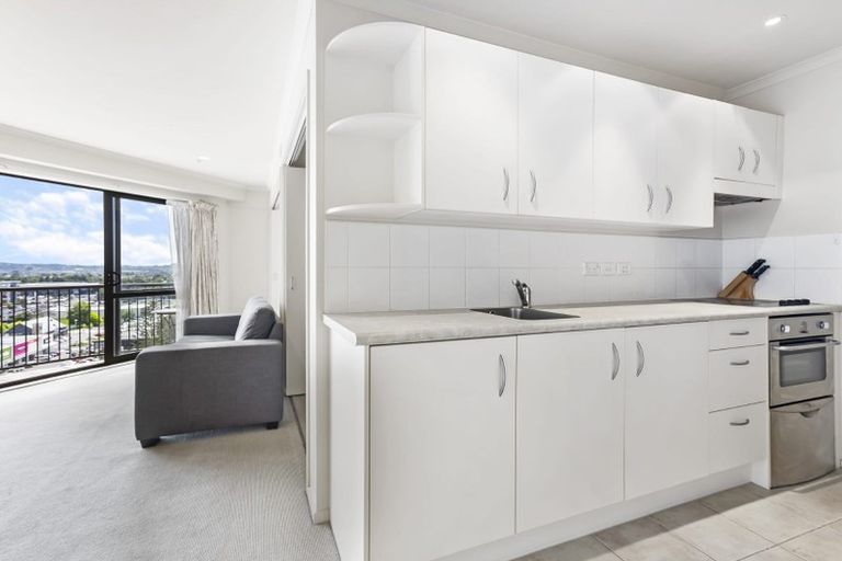 Photo of property in 11g/18 Ronwood Avenue, Manukau, Auckland, 2104