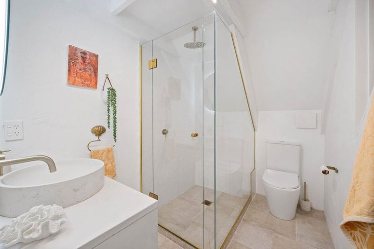 Photo of property in 161 Monument Road, Clevedon, 2582