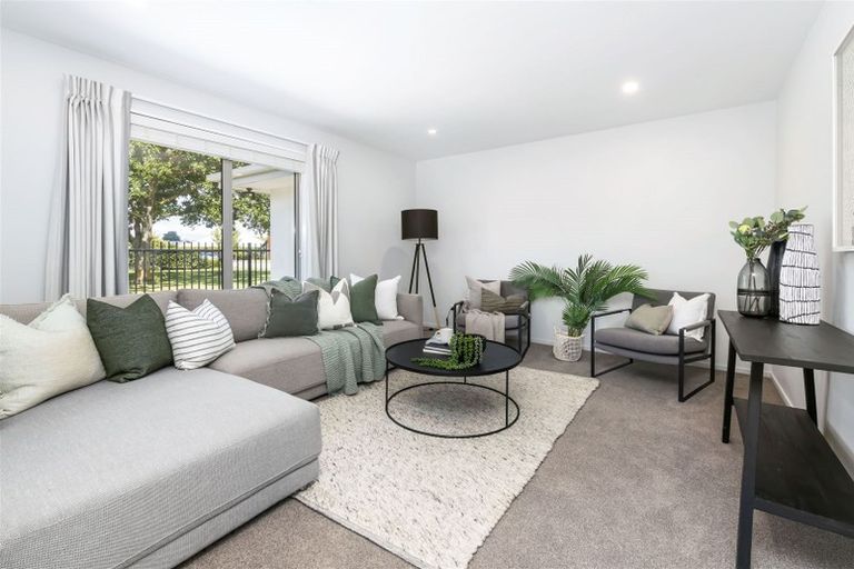 Photo of property in 17 Carpenter Drive, Prebbleton, 7604