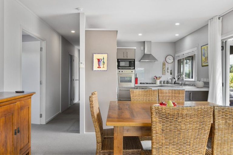 Photo of property in 28 Hindmarsh Drive, Rangatira Park, Taupo, 3330