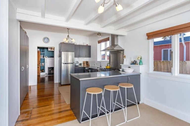 Photo of property in 76 Neville Street, Spreydon, Christchurch, 8024