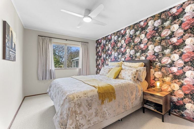 Photo of property in 5 Bosworth Street, Egmont Village, 4372