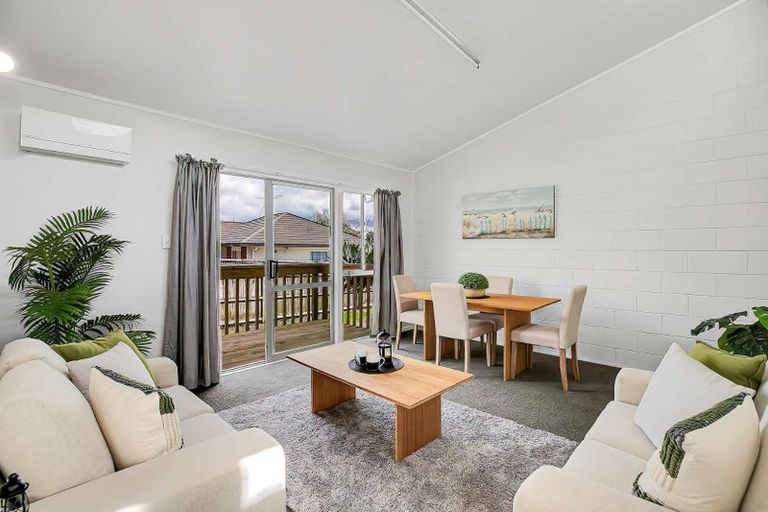 Photo of property in 2/33 Grassways Avenue, Pakuranga, Auckland, 2010