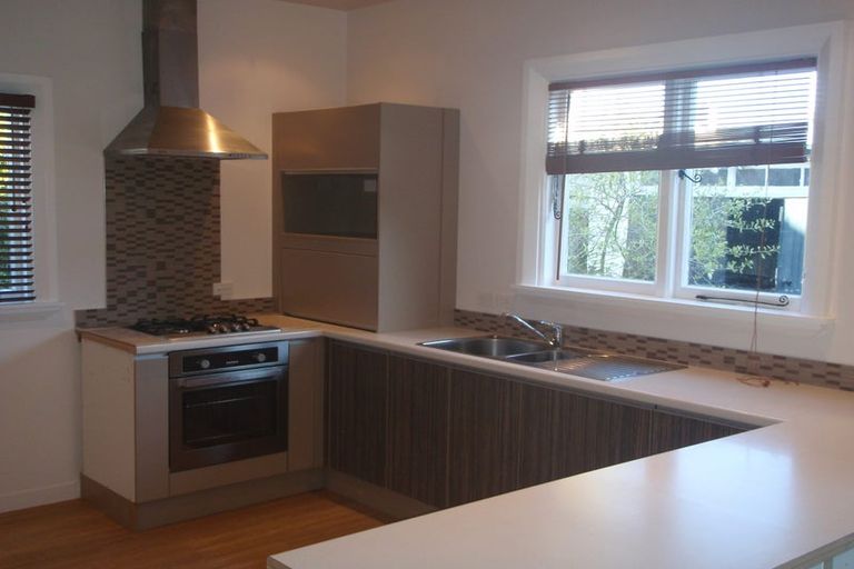 Photo of property in 74 Clare Road, St Albans, Christchurch, 8014