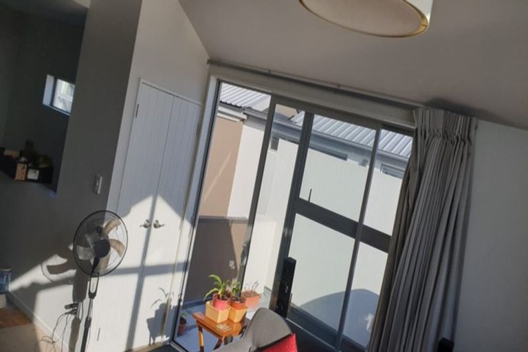 Photo of property in 2/473 Barbadoes Street, Edgeware, Christchurch, 8013