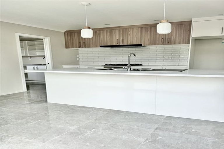 Photo of property in 4 Swinton Place, Churton Park, Wellington, 6037