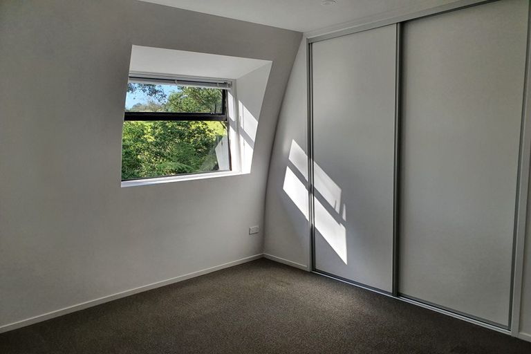 Photo of property in 17 Hayley Lane, East Tamaki Heights, Auckland, 2016