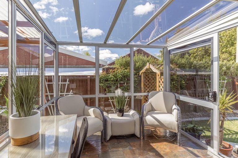 Photo of property in 113a Merrin Street, Avonhead, Christchurch, 8042