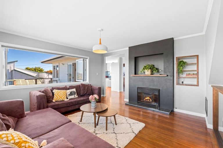 Photo of property in 20 Commins Road, Onerahi, Whangarei, 0110