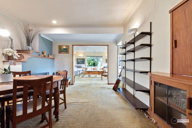 Photo of property in 11 Manuka Street, Stokes Valley, Lower Hutt, 5019