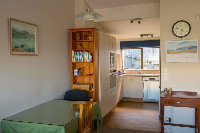 Photo of property in 53 Hankey Street, Mount Cook, Wellington, 6011